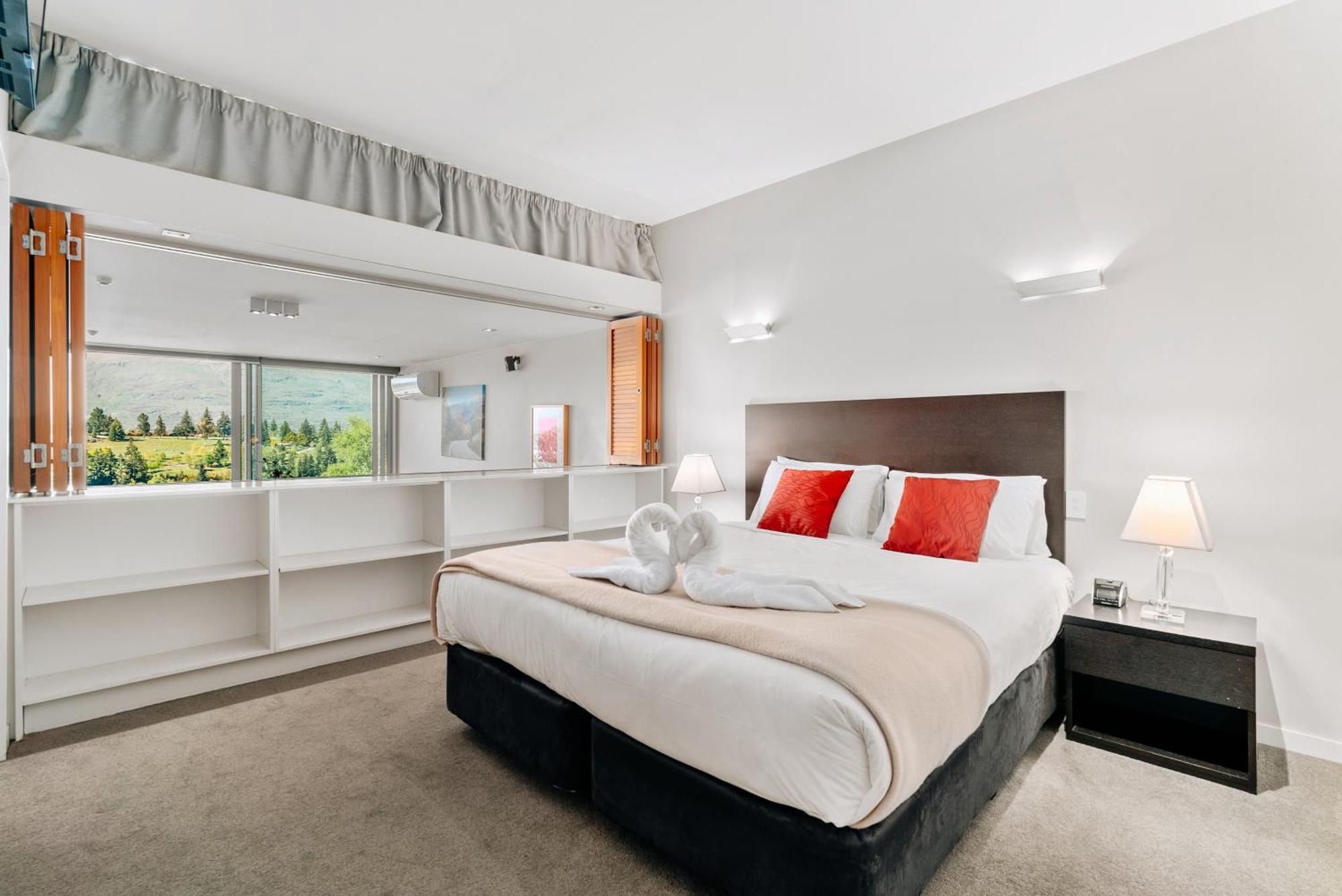 Modern Executive Living In Pounamu Queenstown Exteriér fotografie