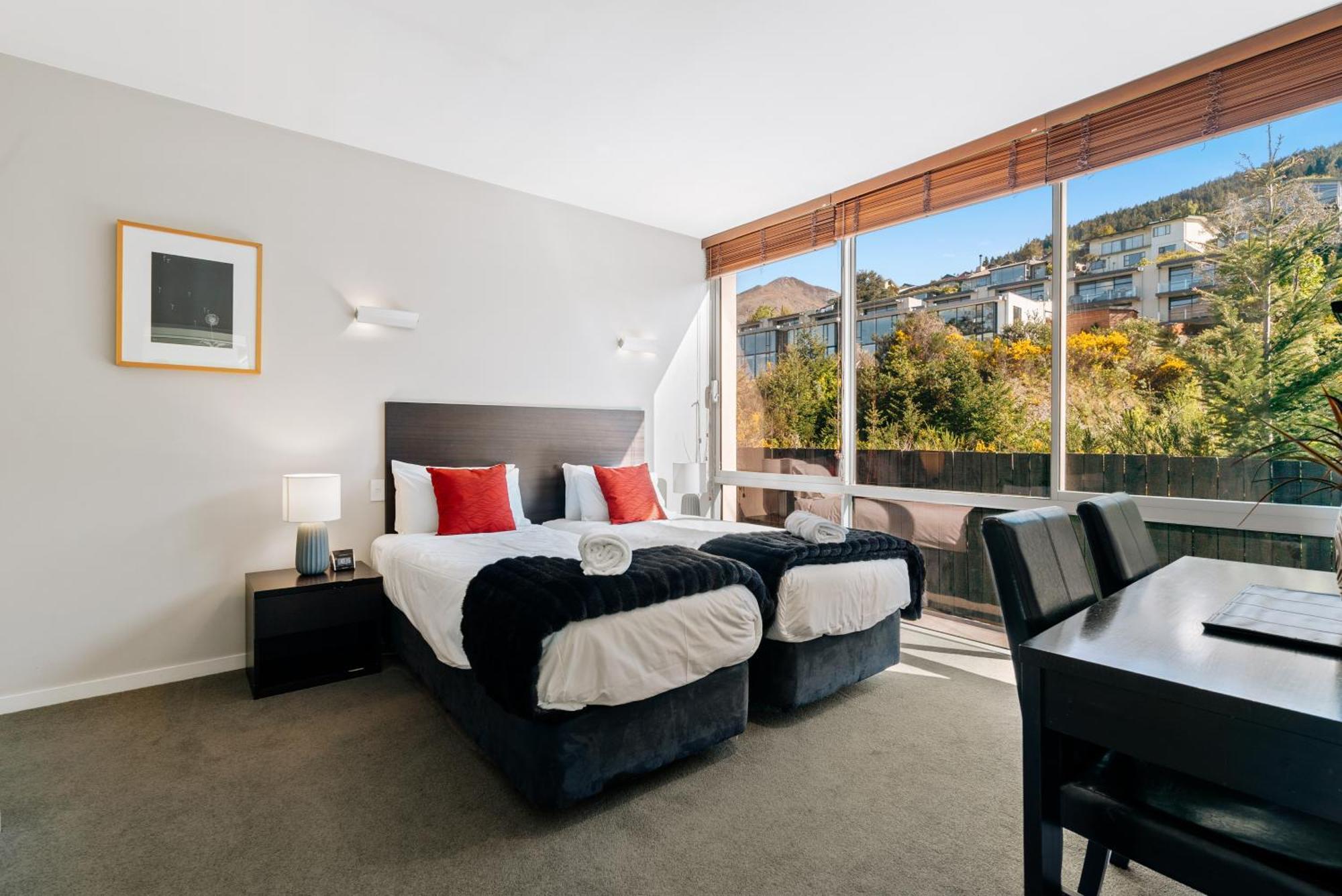 Modern Executive Living In Pounamu Queenstown Exteriér fotografie