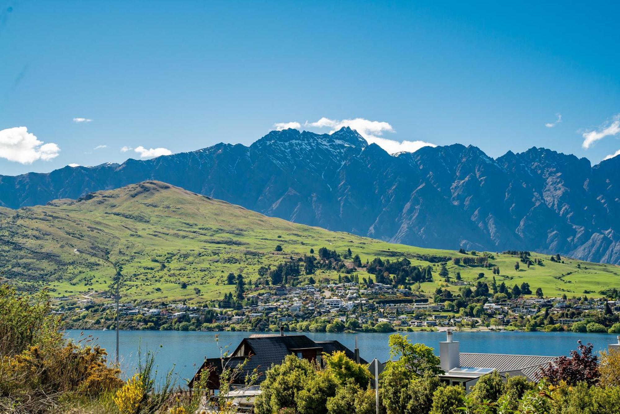 Modern Executive Living In Pounamu Queenstown Exteriér fotografie